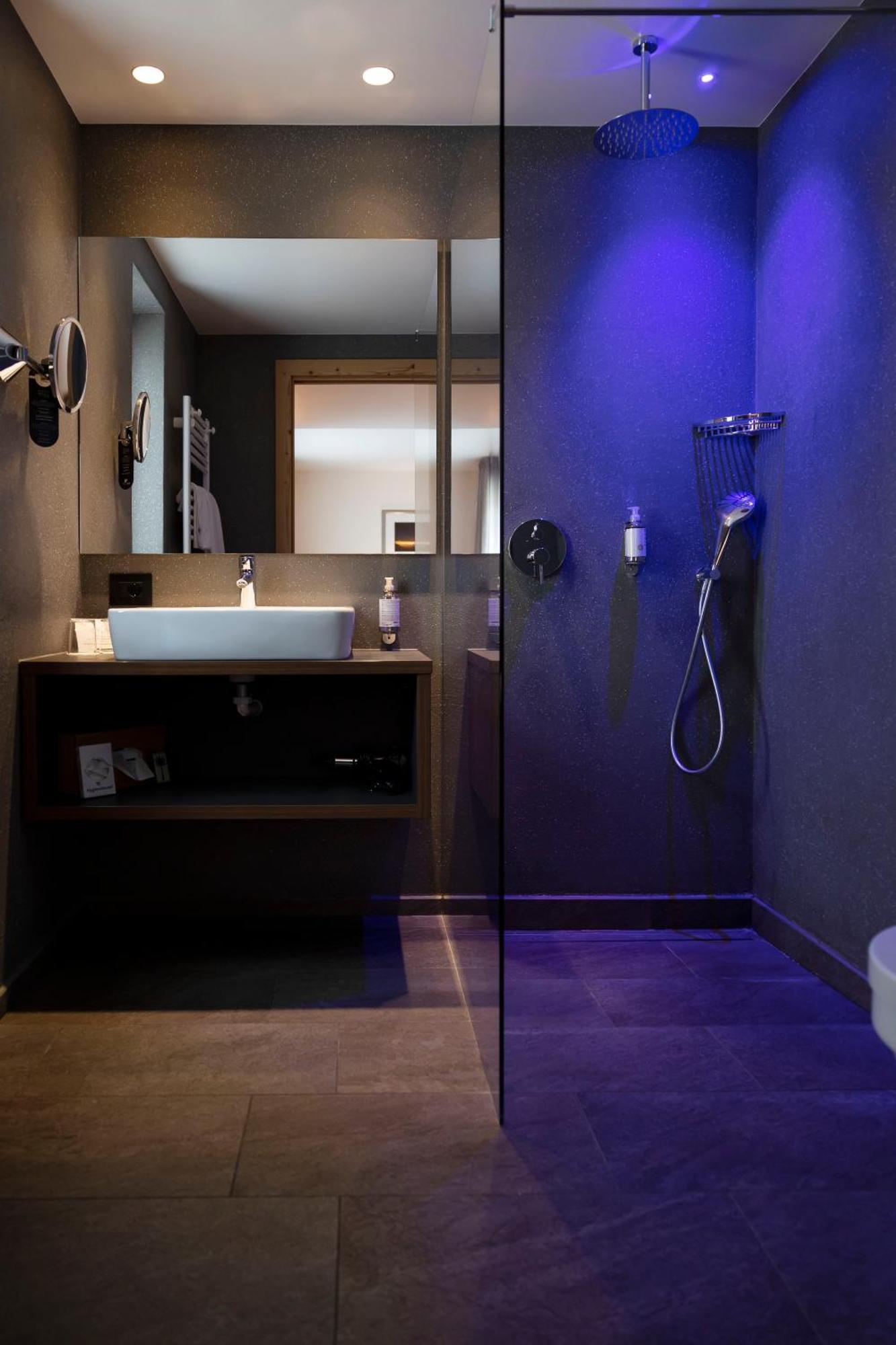 Artnatur Dolomites Hotel&Spa Seis am Schlern Zimmer foto
